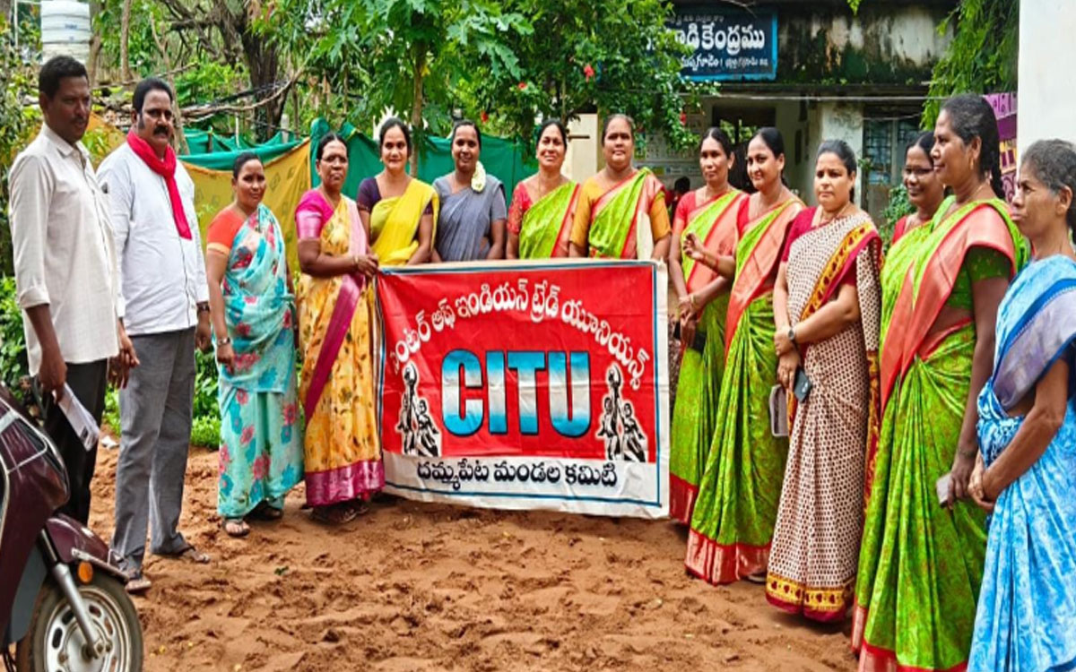 ‘పాల‌కుల నిర్ల‌క్ష్యంతో నెర‌వేర‌ని ఐసీడీఎస్ ల‌క్ష్యం’