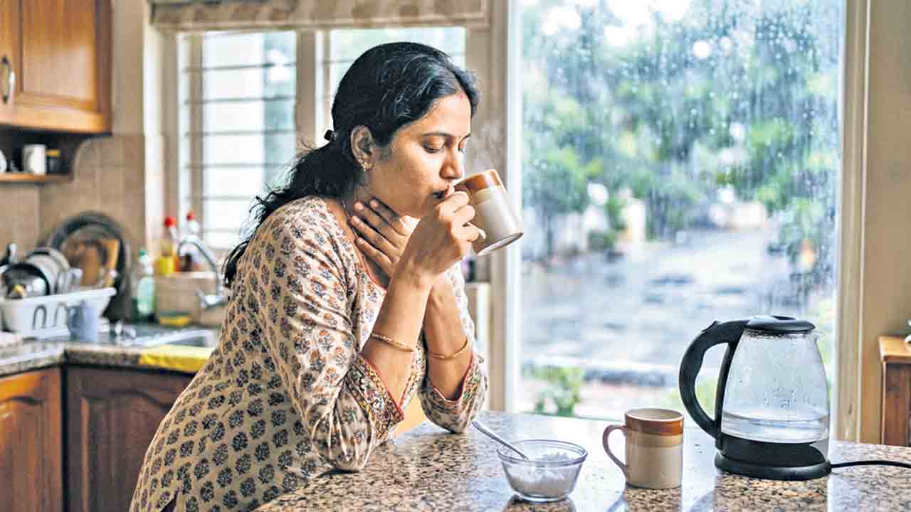 ఉప్పునీటితో గొంతునొప్పికి చెక్‌!