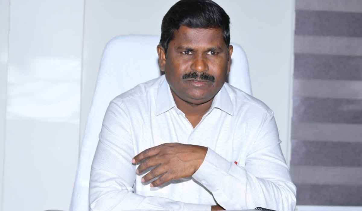 Nizamabad | నకిలీ ‘ట్రేడ్ లైసెన్స్ ఫీజు’ వాట్సాప్ సందేశాలపై అప్రమత్తంగా ఉండాలి.. నిజామాబాద్‌ కమిషనర్‌ దిలీప్‌ కుమార్‌
