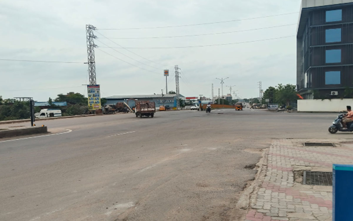 డెత్ స్పాట్ సెంటర్లుగా ఈఎంసీ జంక్షన్లు