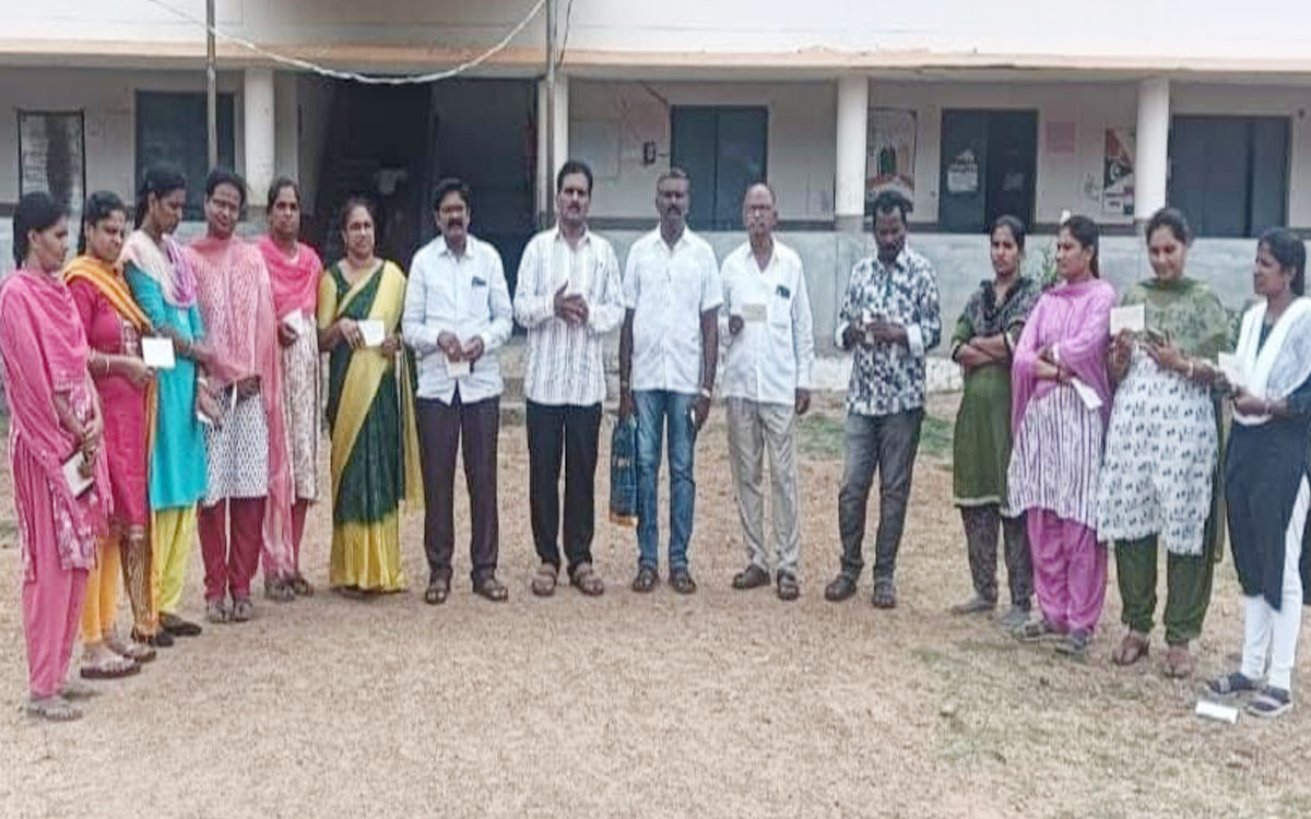 కేజీబీవీ, యూఆర్ఎస్, సర్వశిక్ష ఉద్యోగుల సమస్యల పరిష్కారానికి పోస్టుకార్డు ఉద్యమం
