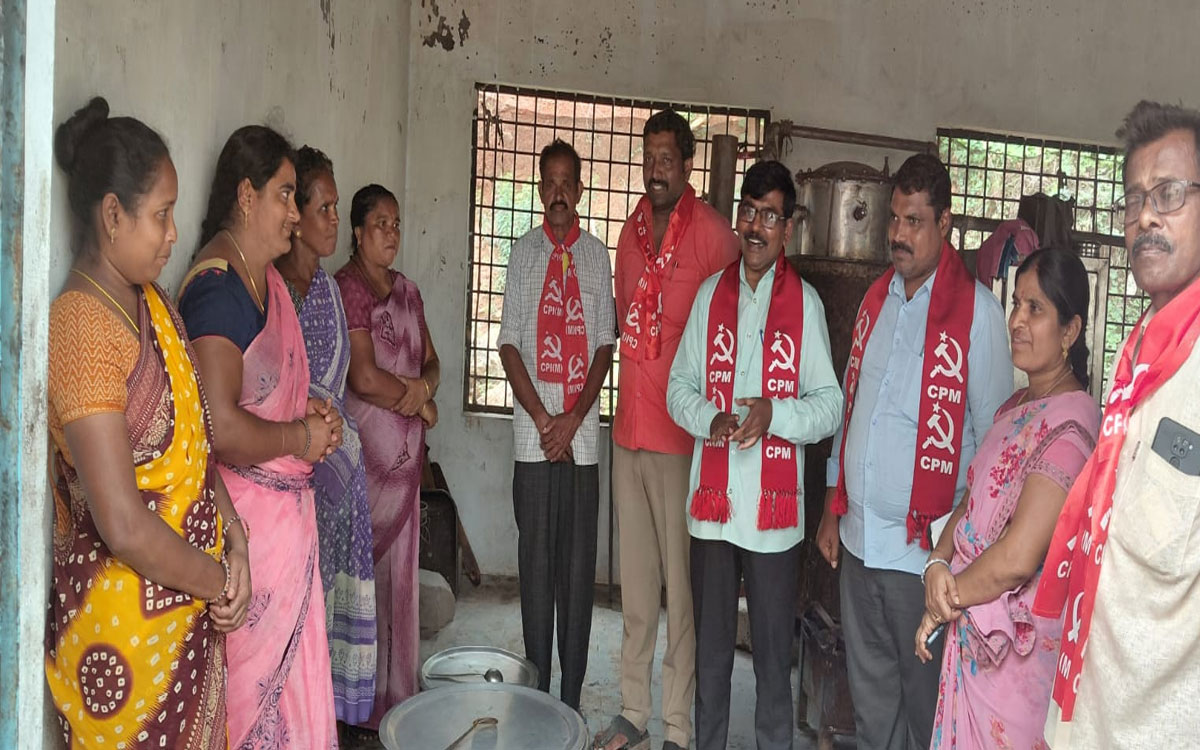 'ఆశ్రమ పాఠశాలల్లో మౌలిక సదుపాయాల కల్పనలో ప్రభుత్వం వైఫల్యం'