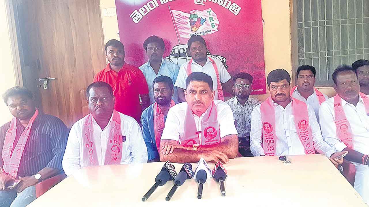 ‘కాళేశ్వరం’ చరిత్ర తెలుసుకొని మాట్లాడు