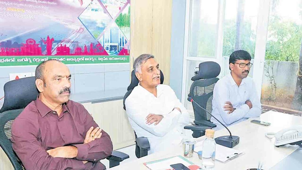 ఆయిల్‌ పామ్‌ సాగులో ముందుండాలి