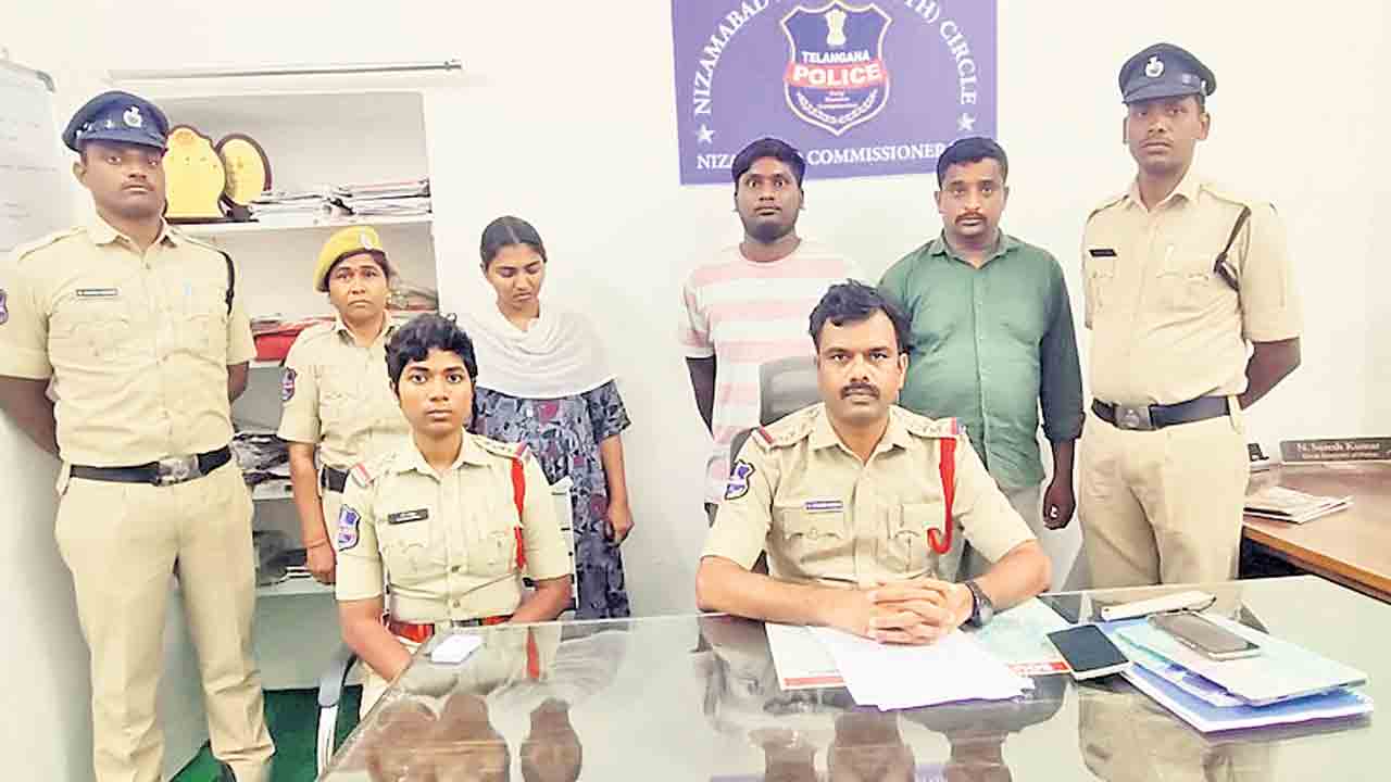 నరాల్లోకి హార్పిక్‌!.. ఇంజెక్షన్‌ ఇచ్చి భర్త హత్య