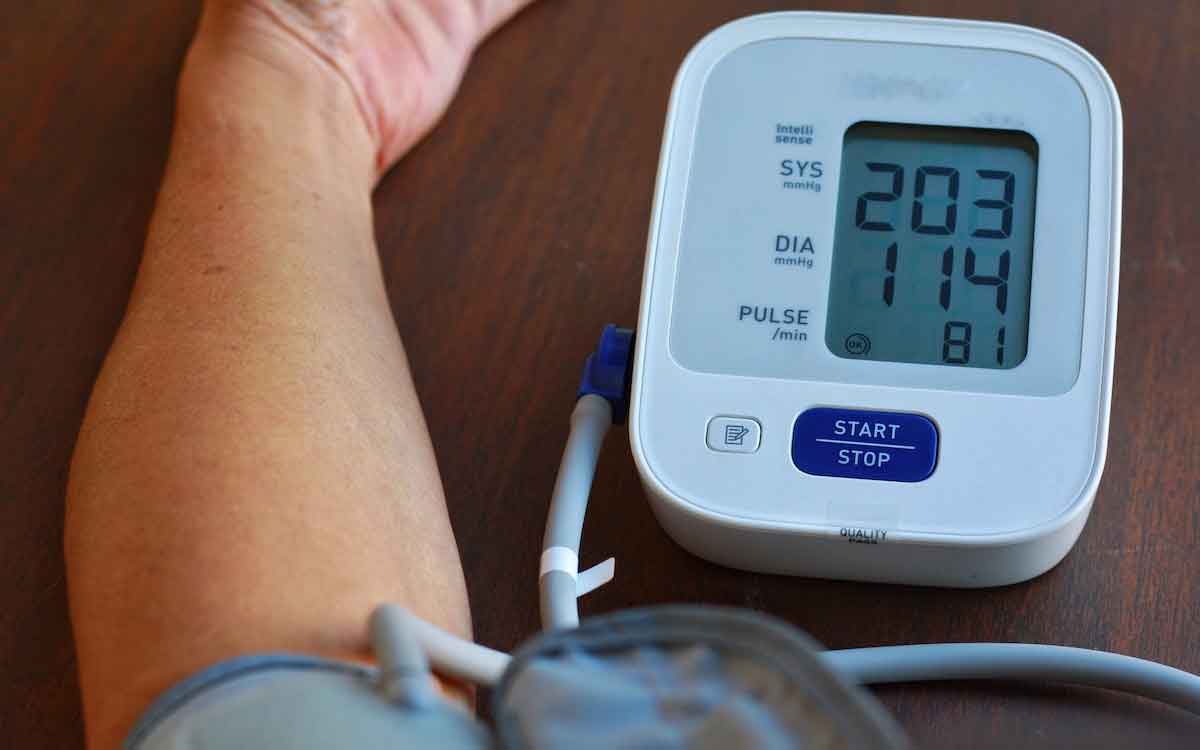 High Blood Pressure | హైబీపీ ఎంత ఉందో లెక్కించాలంటే ఒక్క‌సారి రీడింగ్ స‌రిపోదు.. మ‌రి ఏం చేయాలి..?