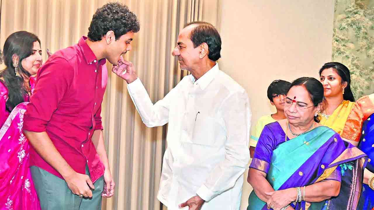 Himanshu | హ్యాపీ బర్త్‌డే హిమాన్షు.. మనవడికి కేసీఆర్‌-శోభమ్మ శుభాకాంక్షలు