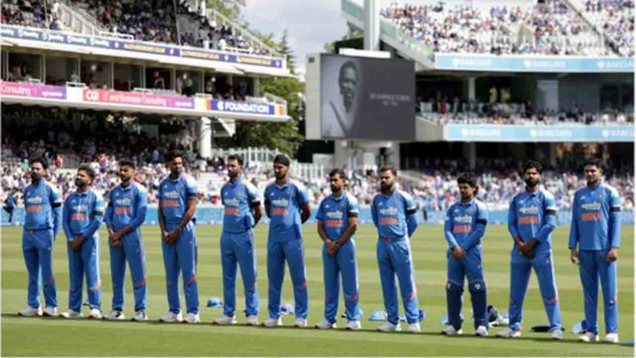 Lords ODI | లార్డ్స్‌లో సోబర్స్‌కు నివాళి.. మౌనం పాటించిన భారత్, ఇంగ్లండ్ క్రికెటర్లు..!