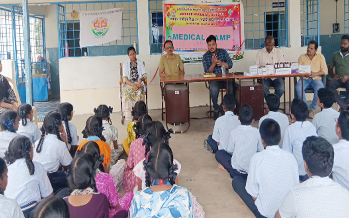 నవోదయ విద్యార్థులకు ఆరోగ్య పరీక్షలు