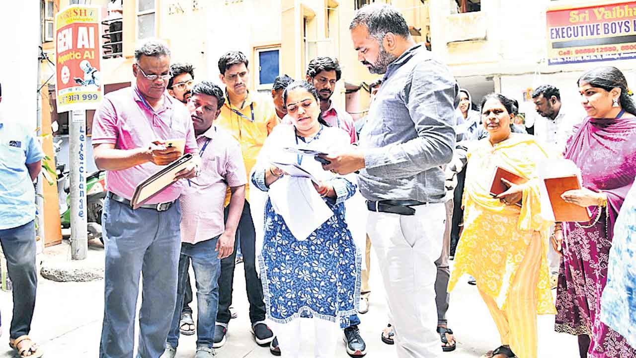 ఓటర్ల జాబితా సవరణ ప్రక్రియ పకాగా సాగాలి