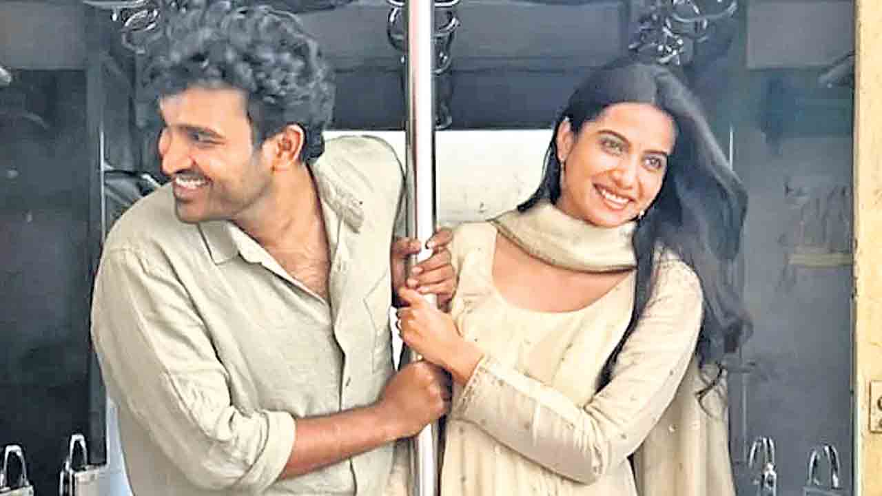 మునుపెన్నడూ చూడని ప్రేమకథ