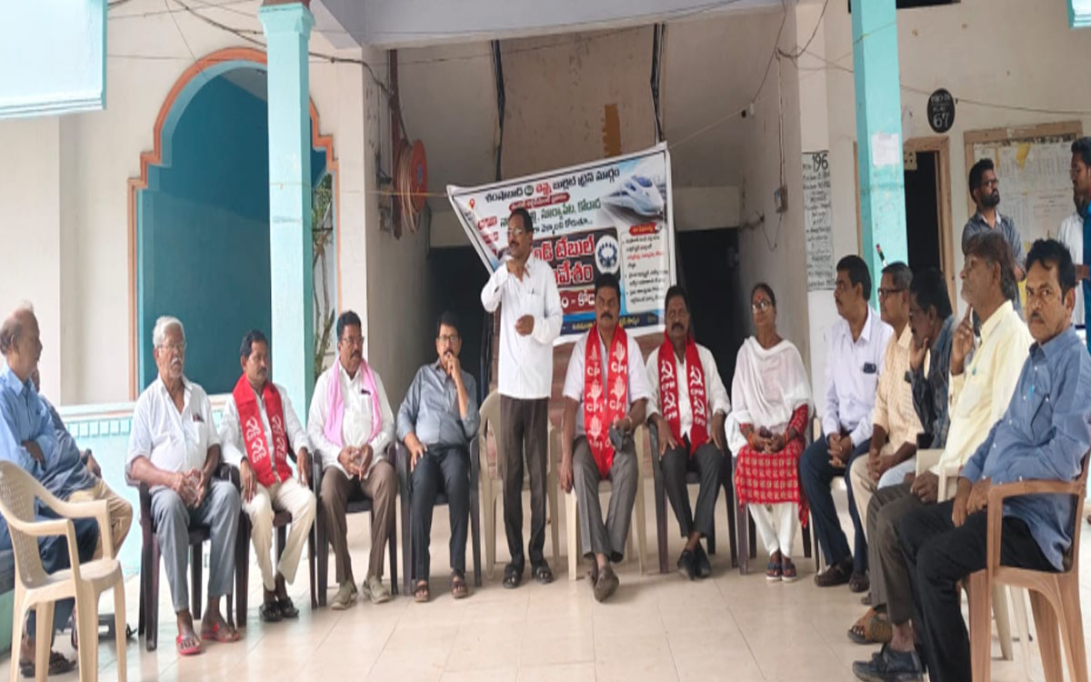 ‘తొలి నిర్ణయం ప్రకారమే కోదాడ మీదుగా బుల్లెట్ ట్రైన్ నడపాలి’