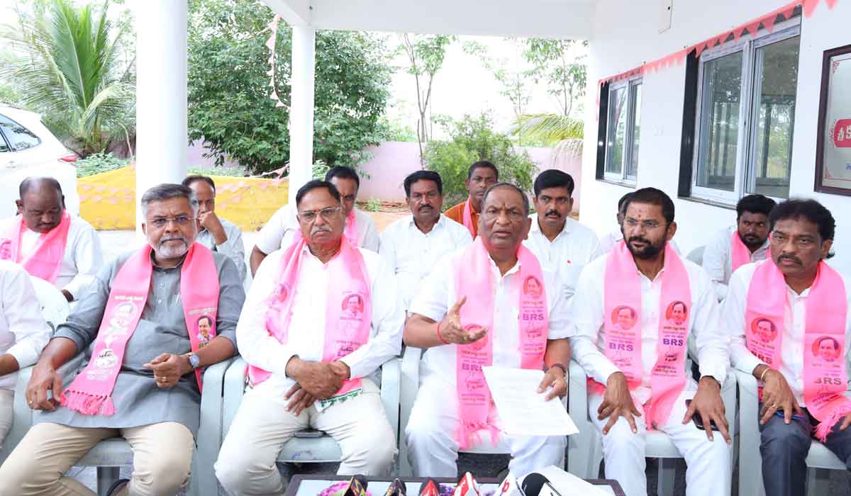 Koppula Eshwar | కాళేశ్వరం ప్రాజెక్టుపై ప్రభుత్వం కావాలనే కుట్ర చేస్తోంది.. మాజీ మంత్రి కొప్పుల ఈశ్వర్‌
