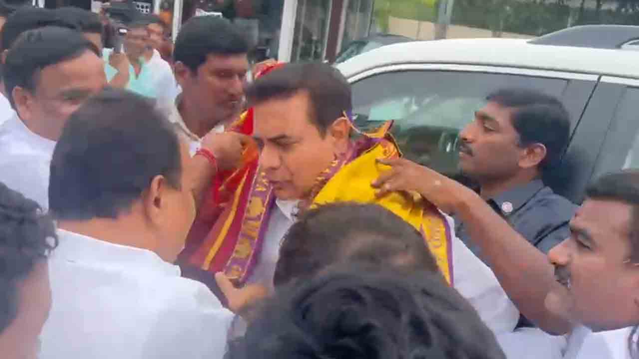 KTR | భువనగిరిలో బీఆర్ఎస్ వర్కింగ్ ప్రెసిడెంట్ కేటీఆర్‌కు ఘన స్వాగతం : వీడియో