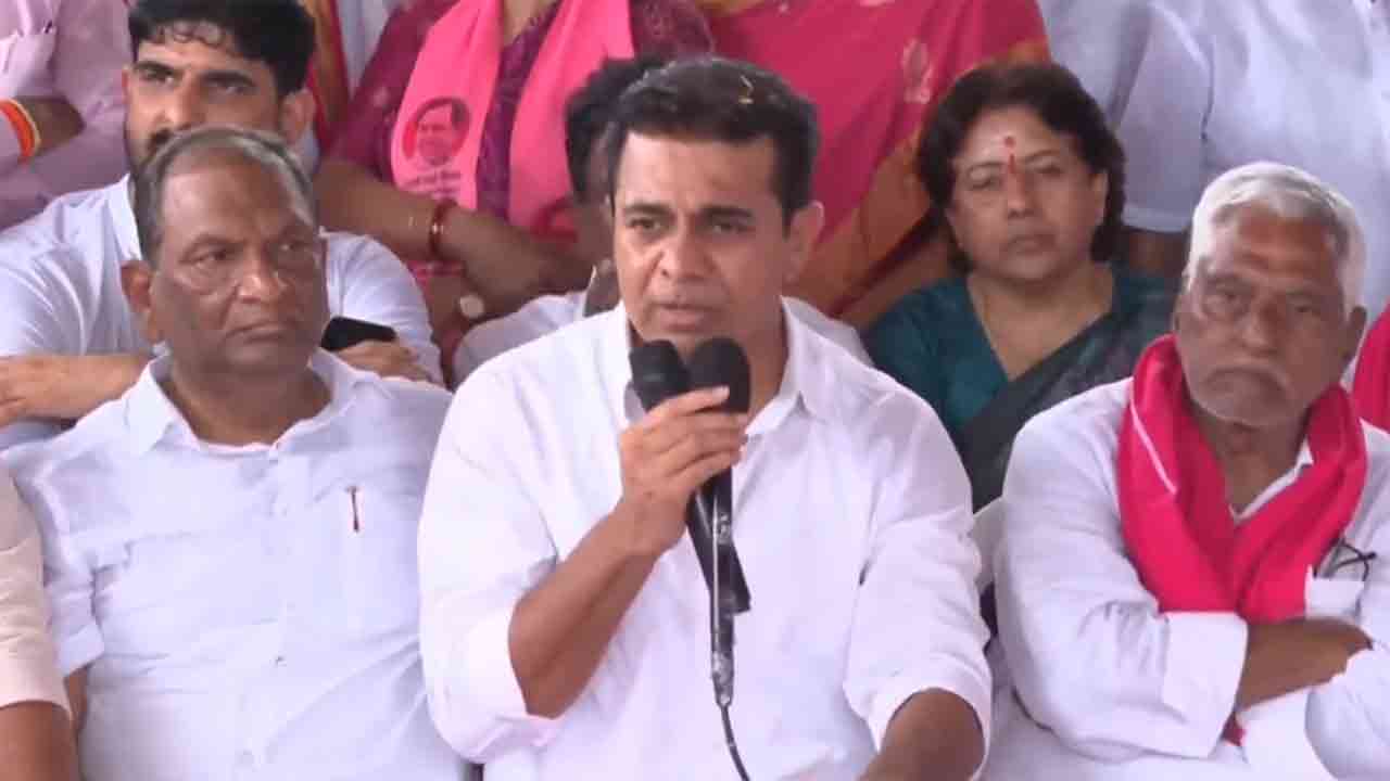 KTR | సీఎం రేవంత్ రెడ్డికి సోయి లేదు సరే.. ఉత్తమ్‌కు స్పృహ లేదా.. కాళేశ్వరం మీద అబద్ధాలపై కేటీఆర్ ఫైర్