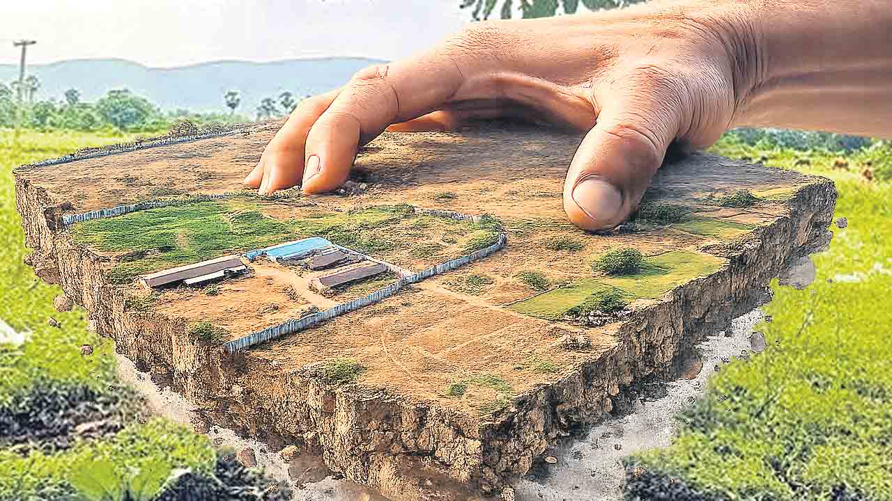 కీసరలో భూ దందా