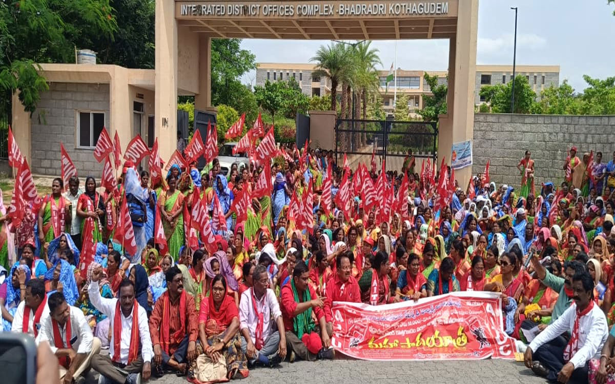 ‘అంగన్‌వాడీల స‌మ‌స్య‌లు ప‌రిష్క‌రించ‌కుంటే ప్రభుత్వ పతనం తప్పదు’