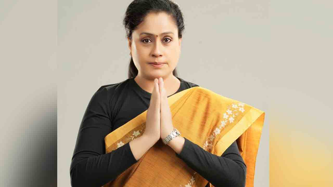 MLC Vijayashanti | లంచం తీసుకొని రాజ్‌కుమార్‌కు బెయిల్.. పోలీస్ శాఖ లోపంతో షాక్‌లో మహిళా లోకం..!