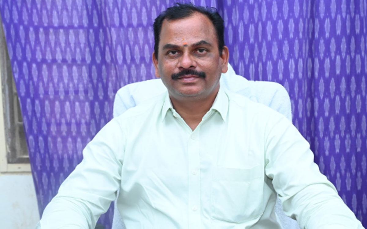 ‘ఎన్యూమరేషన్ ఫారాలను నింపి బీఎల్ఓల‌కు అందించాలి’