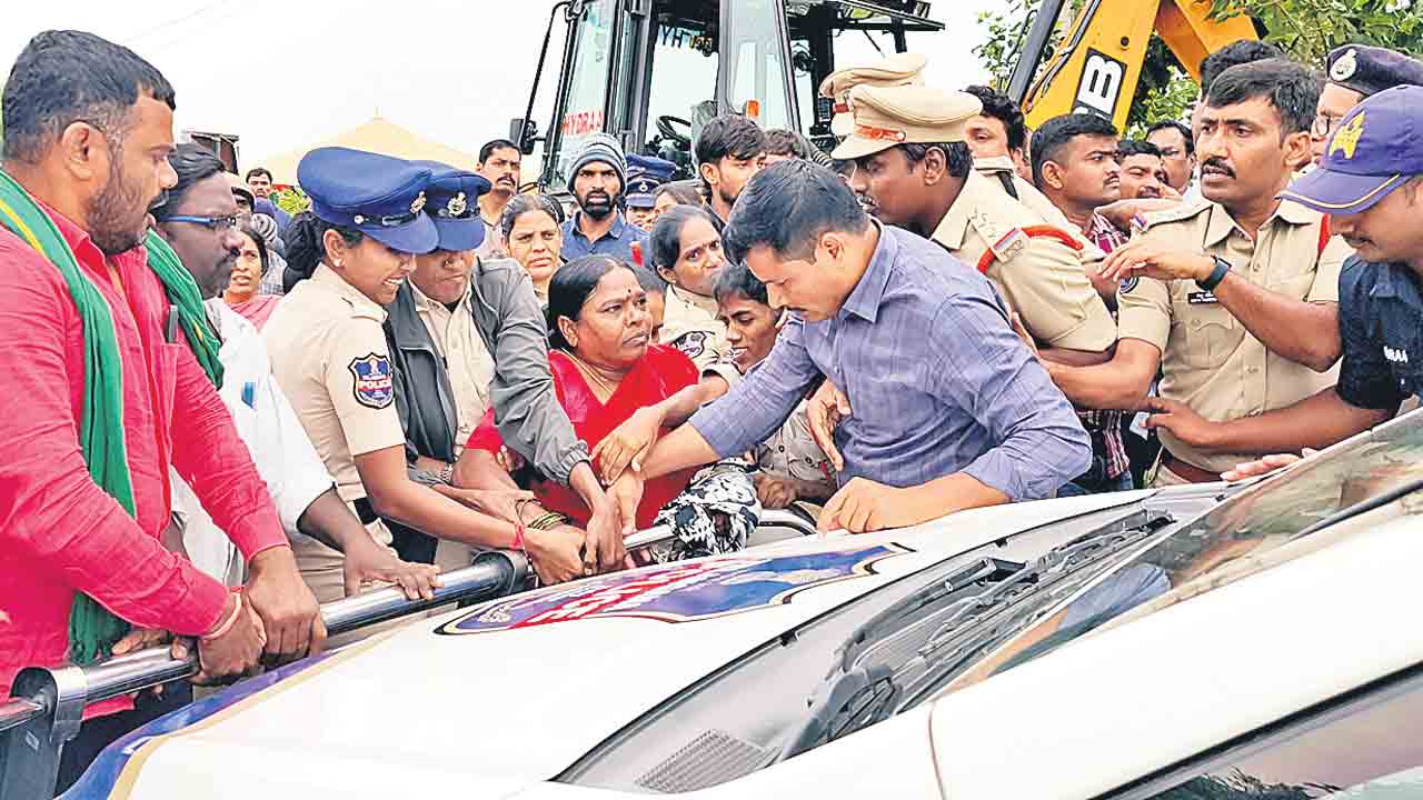 Police 4