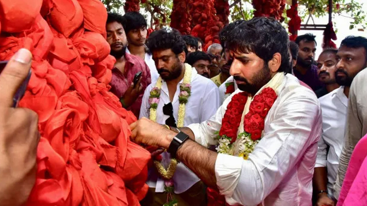 Bala Krishna | బాలయ్య త్వరగా కోలుకోవాలని ‘ఎన్‌బికె111’ టీమ్ ప్రత్యేక మహాయాగం.. బెంగళూరులో ఘనంగా పూజలు