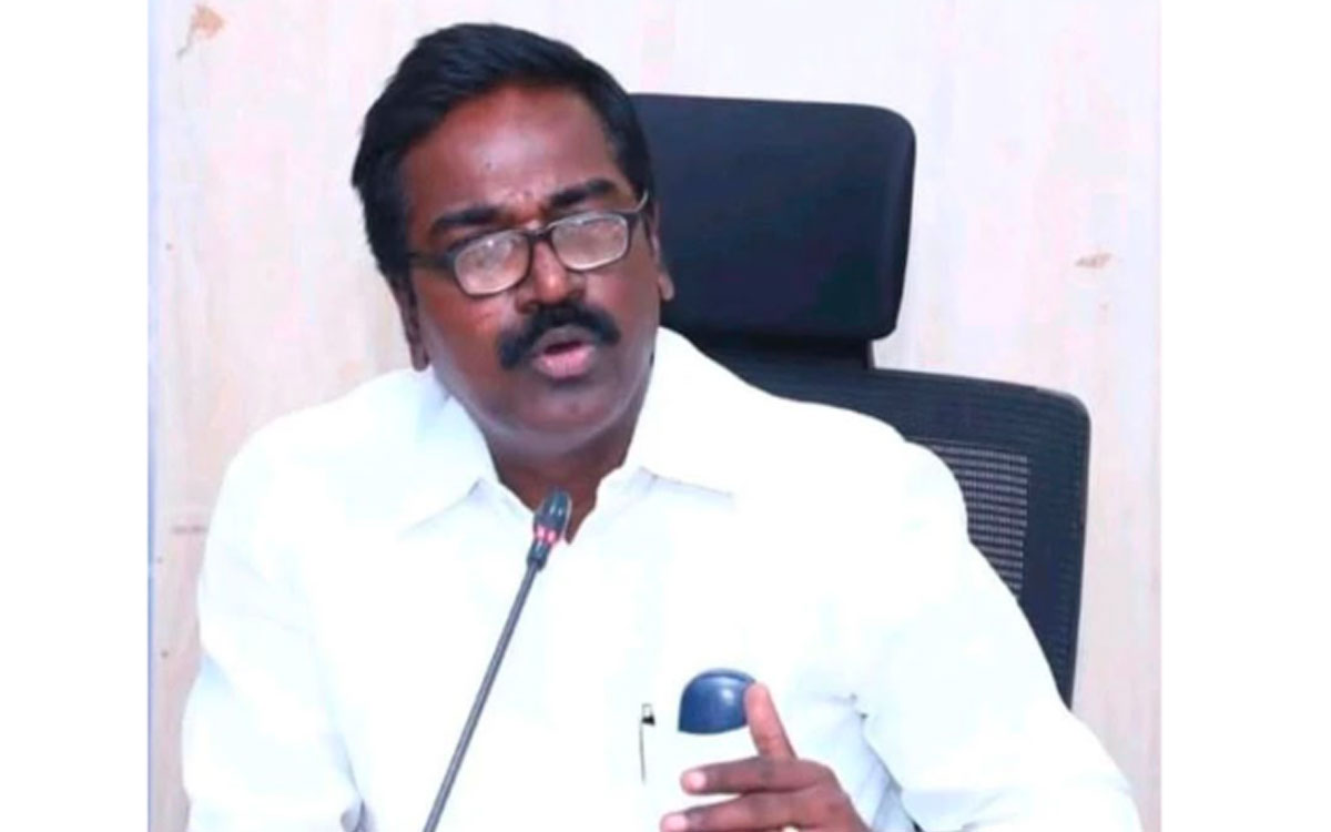 ‘వర్షాకాలం దృష్ట్యా ఖమ్మంలో పారిశుధ్యంపై నిర్లక్ష్యం వీడాలి’