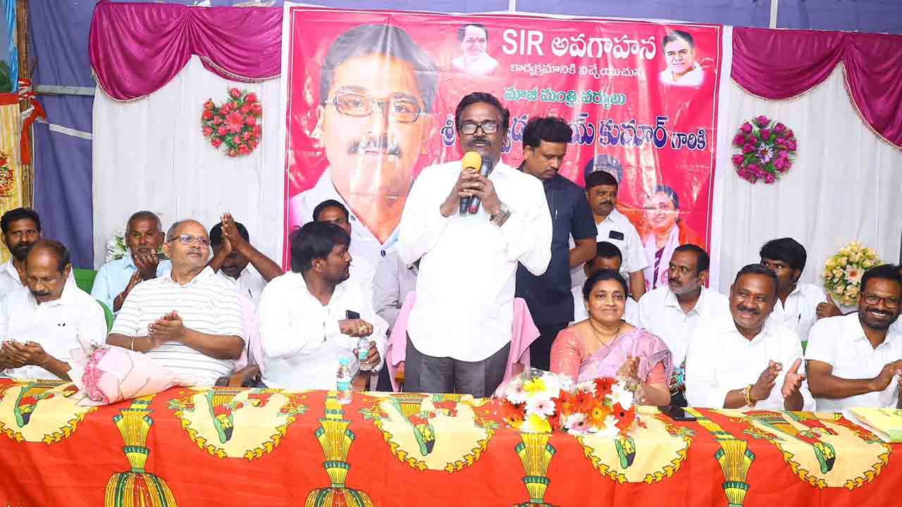 Khammam | ప్రభుత్వ ఆస్పత్రులపై కాంగ్రెస్ నిర్లక్ష్యం.. ప్రజలు ప్రాణాలతో చెలగాటమాడడం దారుణం..!