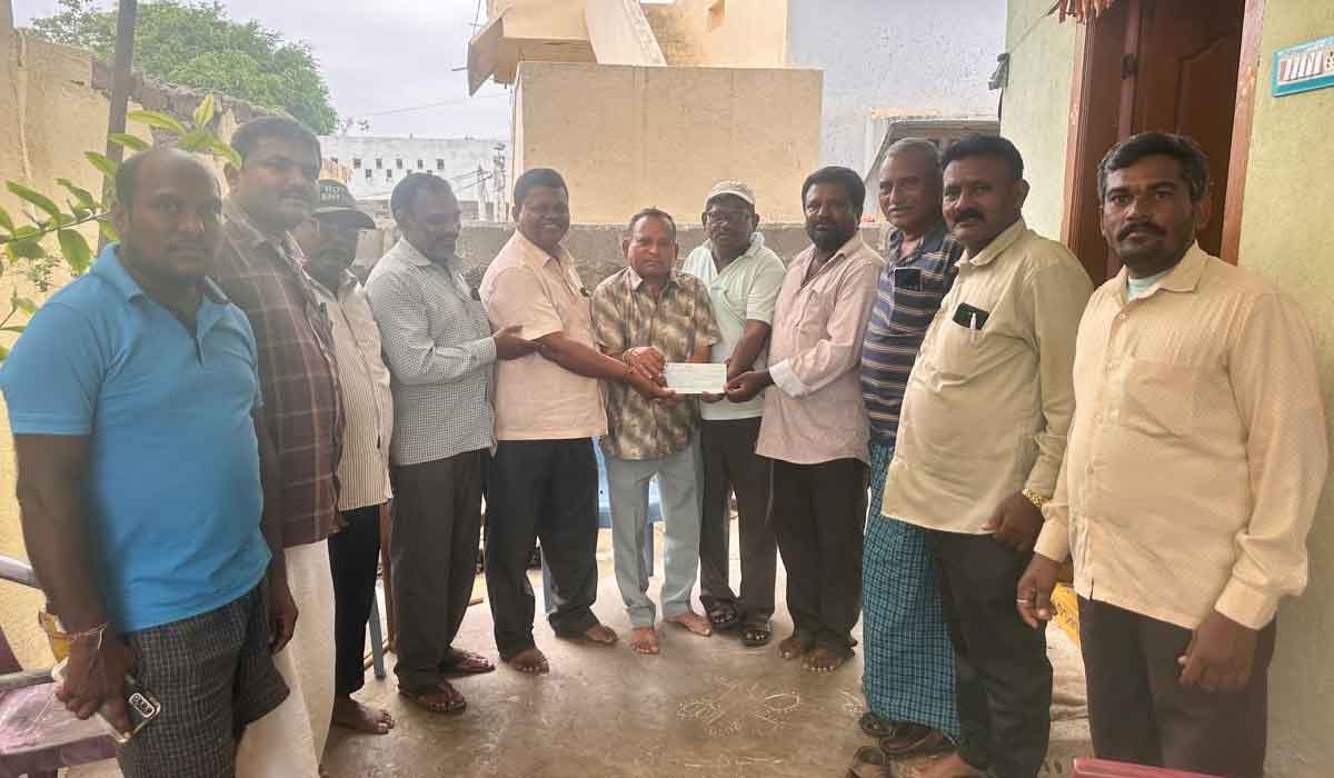 Sagara Sangham | శ్రీరాములపేట సగర సంఘం అభివృద్ధికి ఉపాధ్యాయుల చేయూత