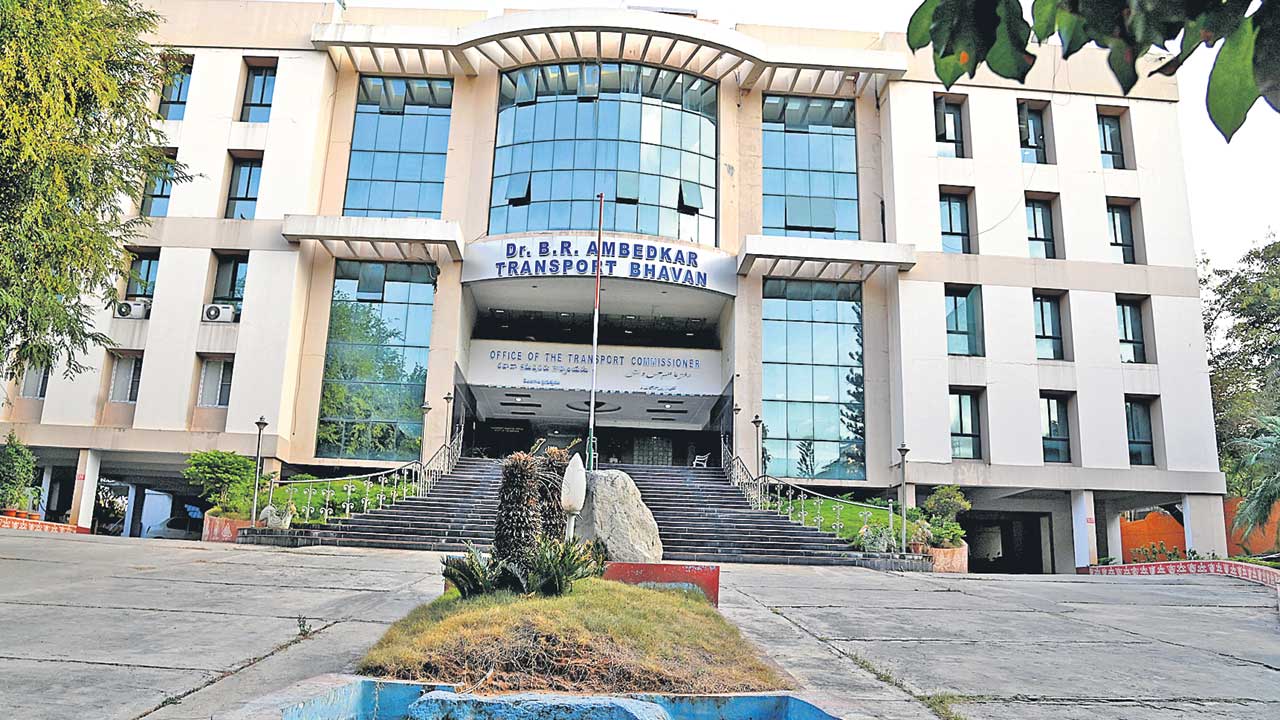 రంగు పడితే… వాహనం సీజ్‌!