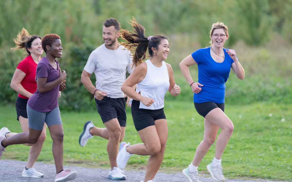 Running | ఆరోగ్యానికి ఎంతో మేలు చేసే ర‌న్నింగ్‌.. కొత్త‌గా ప్రారంభించేవారు తెలుసుకోవాల్సిన విష‌యాలు ఇవే..