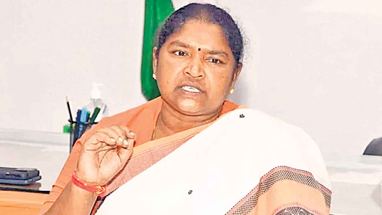 90 శాతం గ్రామాలకు తాగునీటి సరఫరా: సీతక్క