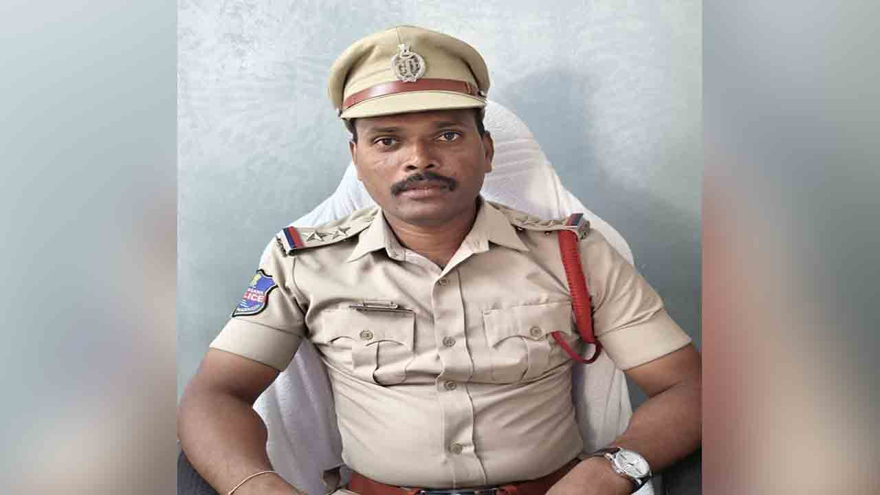 డిప్యూటీ సీఎం కాన్వాయ్‌ షెడ్యూల్ మార్పు..కోదాడ రూరల్ ఎస్‌ఐ గోపాల్‌పై వేటు