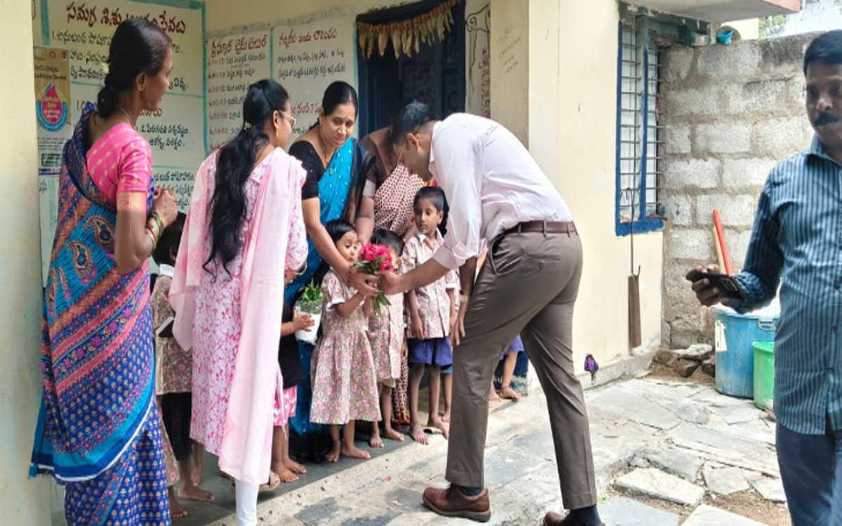 'చిన్నారుల ఆరోగ్యాలపై ప్రత్యేక శ్రద్ధ చుపాలి'
