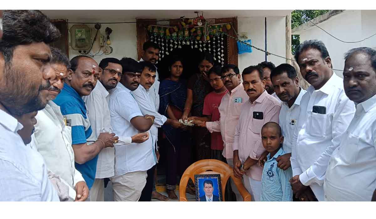 Boinpally | బోయినపల్లిలో ఘనంగా కేటీఆర్ జన్మదిన వేడుకలు.. గిఫ్ట్ ఏ స్మైల్ కింద ఆర్థిక సాయం అందజేత
