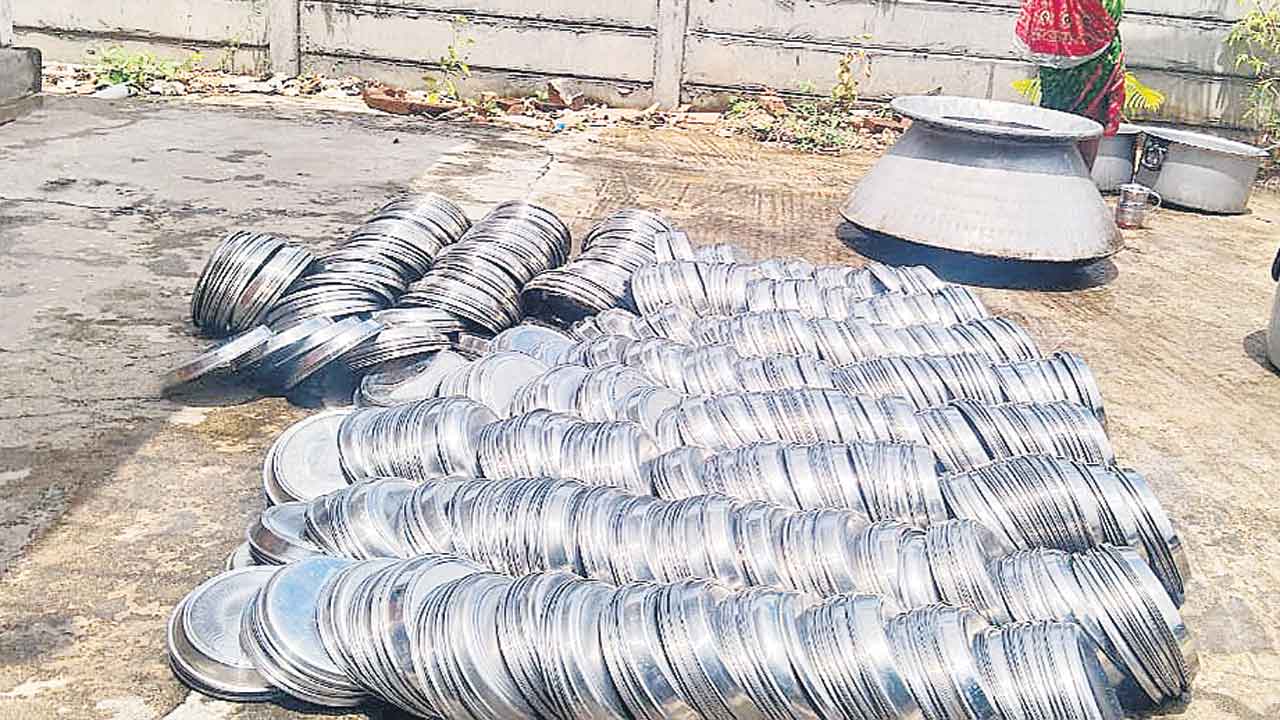 నో ప్లాస్టిక్‌.. పల్లెల్లో నిశ్శబ్ద విప్లవం