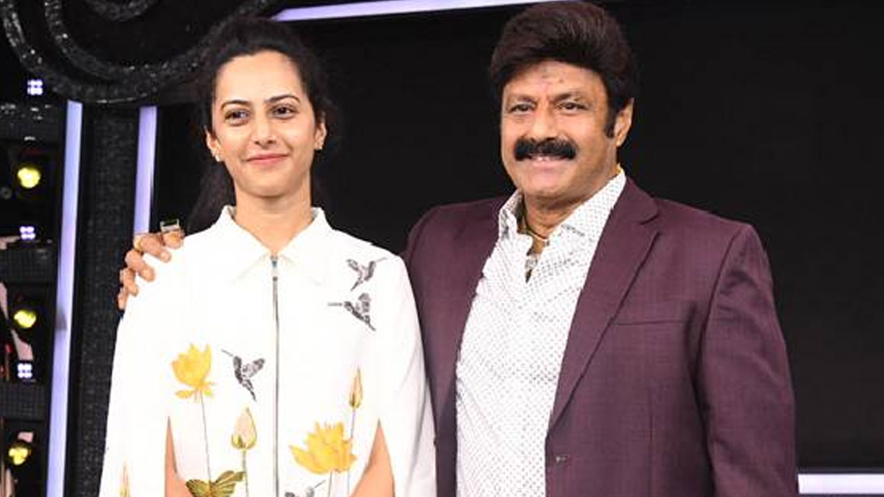 Tejaswini | ‘సారంగ దరియా’కు బాలయ్య చిన్న కుమార్తె స్టెప్పులు.. తేజస్విని డ్యాన్స్ వీడియో వైరల్!
