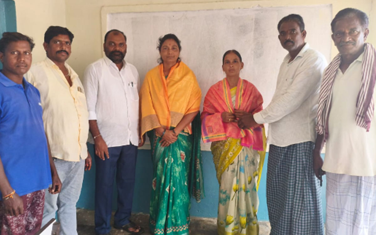 స‌ర్ ప్రక్రియను 100 శాతం పూర్తి చేసిన బీఎల్ఓల‌కు సన్మానం