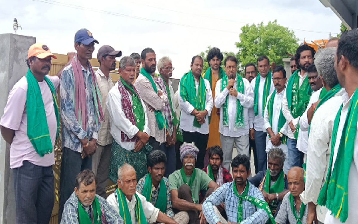 రైతుల నుండి 8 కిలోల తరుగు పేరుతో రూ.71 లక్షల అవినీతి ఆరోపణ