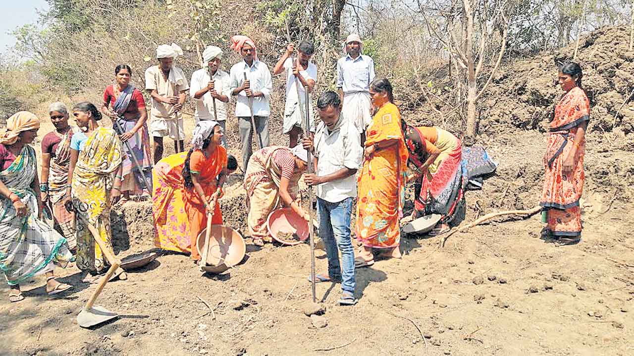 పేదల ఊపిరి తీస్తున్న మోదీ సర్కార్‌