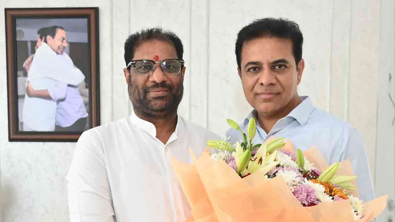 కేటీఆర్‌ను కలిసిన ఎంపీ వద్దిరాజు రవిచంద్ర