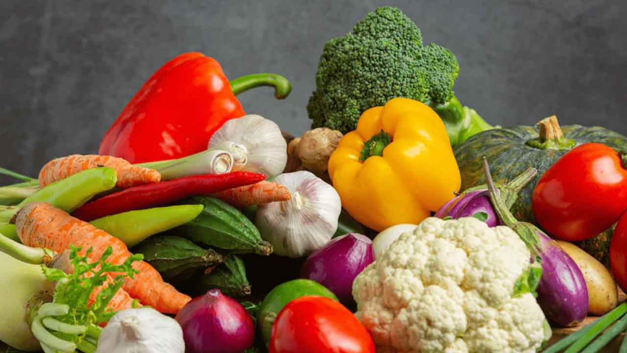 Vegetables | ఆరోగ్యంగా ఉండాలంటే మందుల‌ను మింగ‌డ‌మే కాదు, పోష‌కాహారం తీసుకోవ‌డం కూడా ముఖ్య‌మే..