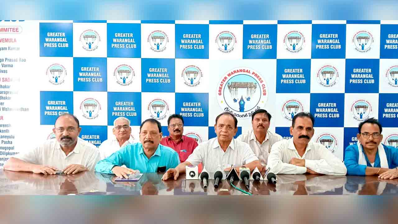 ప్రజాస్వామ్య పరిరక్షణకు ఓటును కాపాడాలి : కూరపాటి వెంకటనారాయణ
