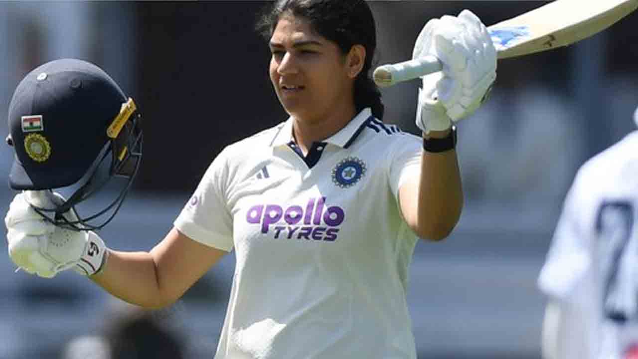 Yastika Bhatia | టెస్టుల్లో తొలి శతకం బాదేసిన యస్తిక.. లార్డ్స్‌లో పట్టుబిగించిన టీమిండియా..!