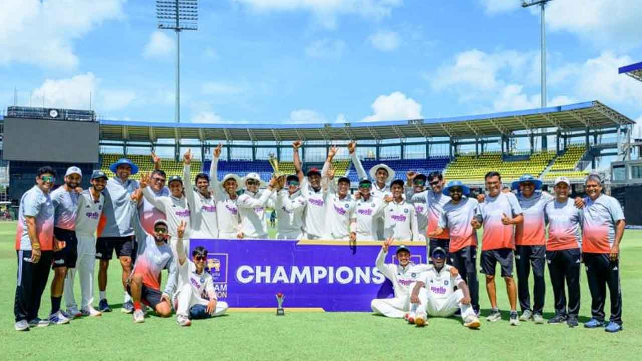 యువ భారత్‌దే సిరీస్‌