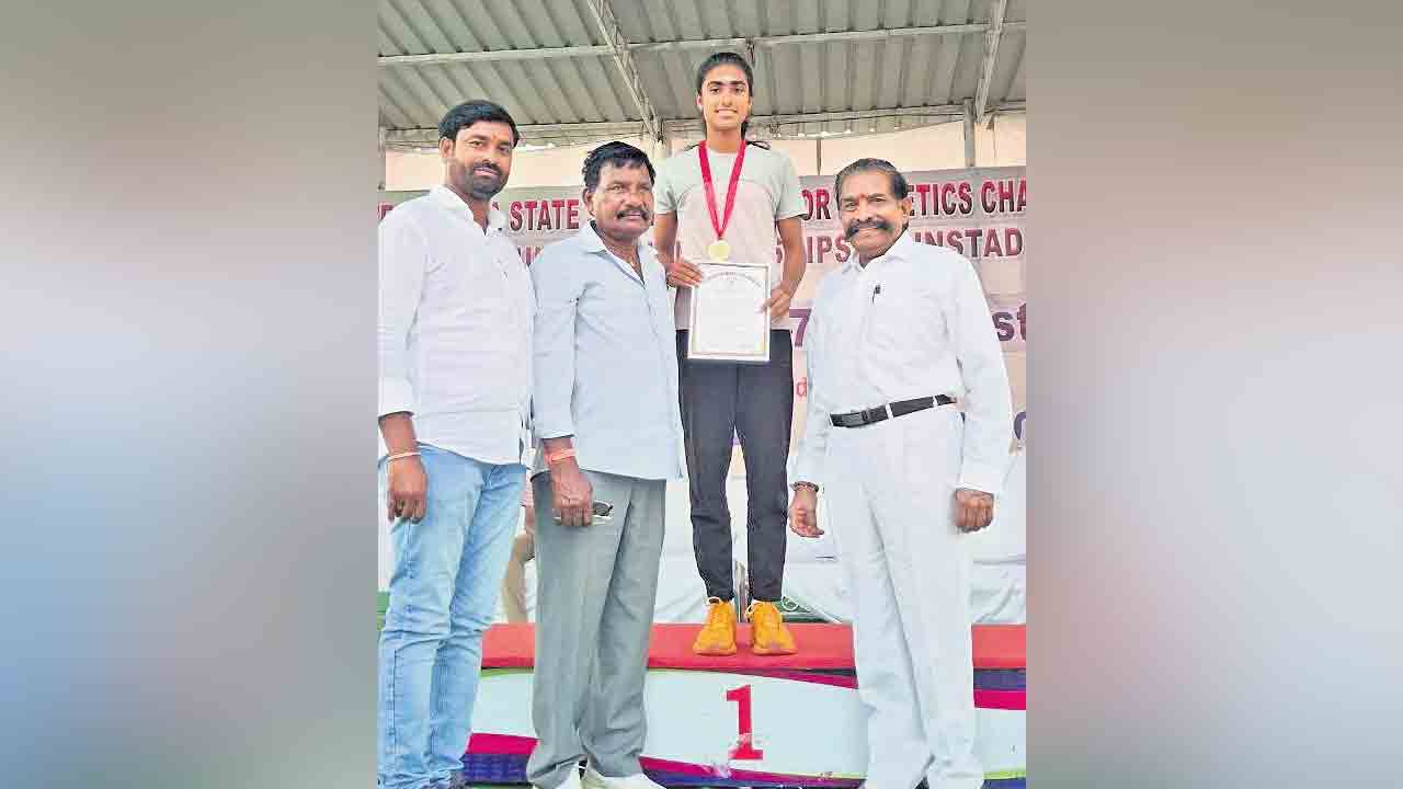 పరుగు పందెంలో ఆనంది సత్తా
