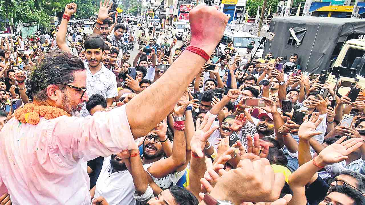 బీజేపీకి బాంకీపూర్‌ గుణపాఠం