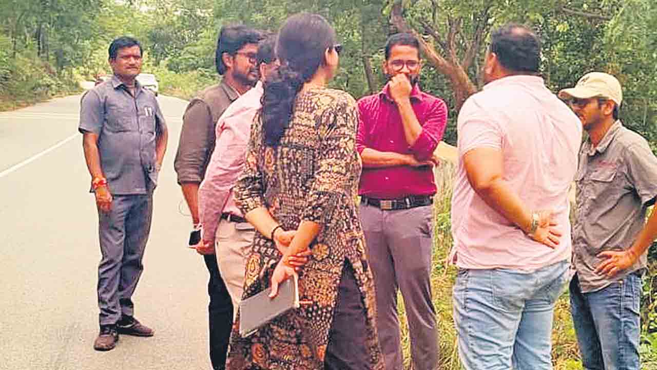 శ్రీశైలం ఎలివేటెడ్‌ కారిడార్‌ పరిశీలన