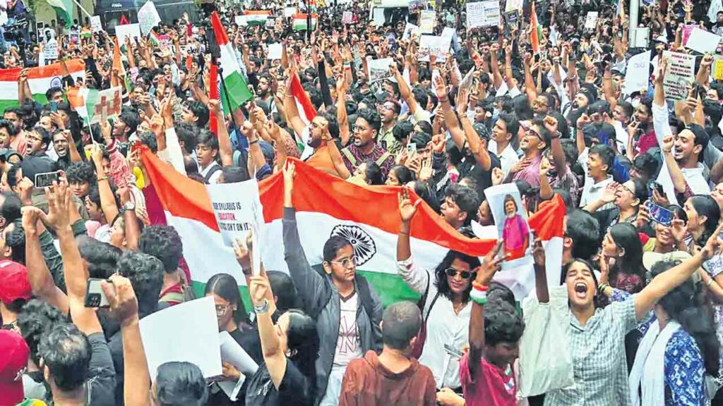 Gen Z | యువత భవిష్యత్తు కోసం పోరాడాలి.. యువ బొద్దింకలకు మరో లేఖ