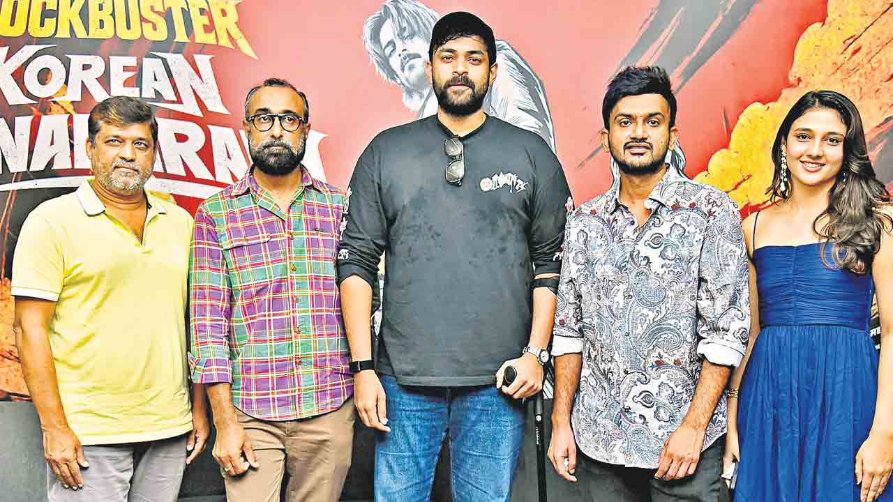 కడుపుబ్బా నవ్విస్తున్న కనకరాజు