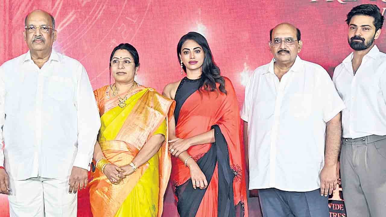 సూపర్‌ఓవర్‌లా సినిమా తీశా!